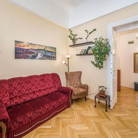 Vintage Apartment Печ Экстерьер фото