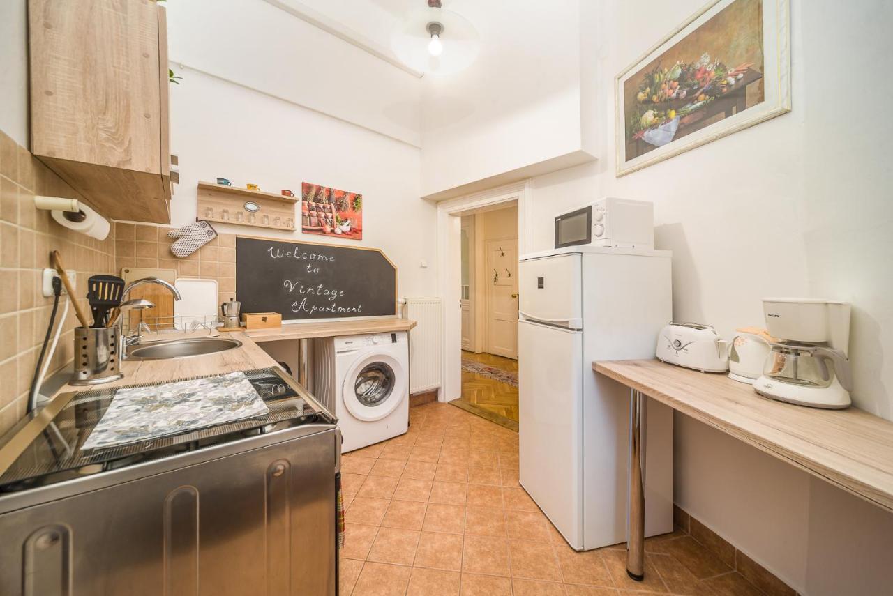 Vintage Apartment Печ Экстерьер фото